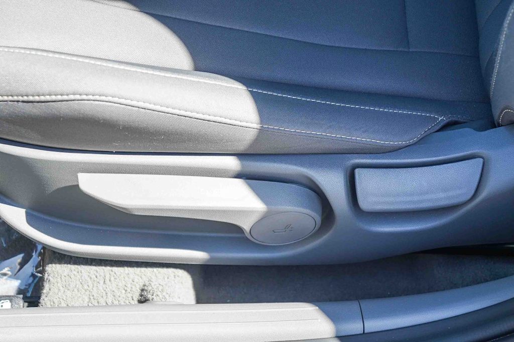 Thumbnail: 2025 Hyundai Elantra - 25