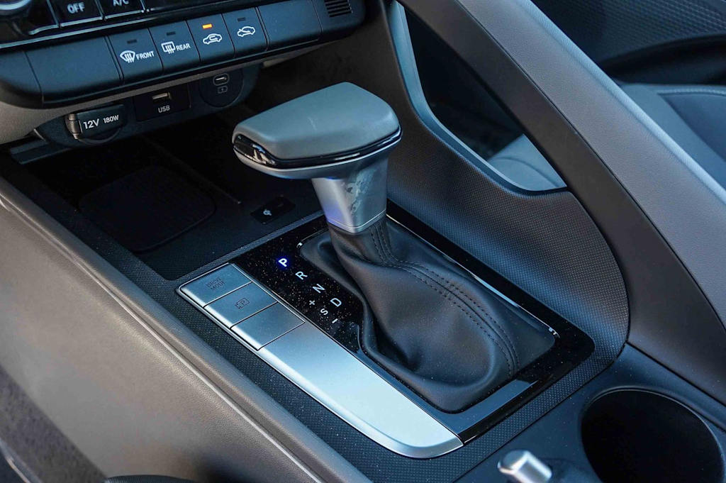 Thumbnail: 2025 Hyundai Elantra - 14