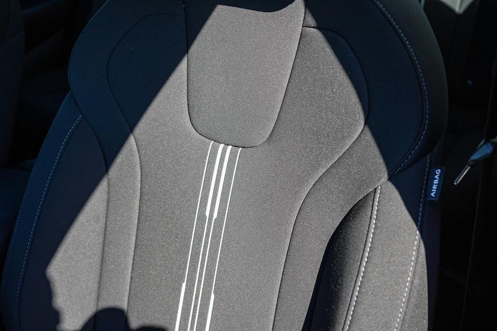 Thumbnail: 2025 Hyundai Elantra - 29