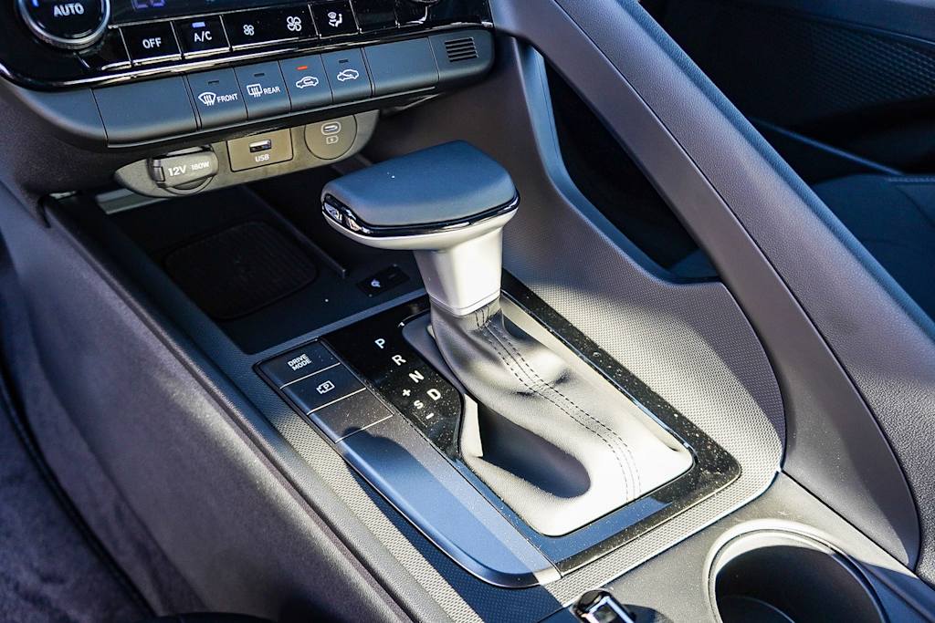 Thumbnail: 2025 Hyundai Elantra - 13