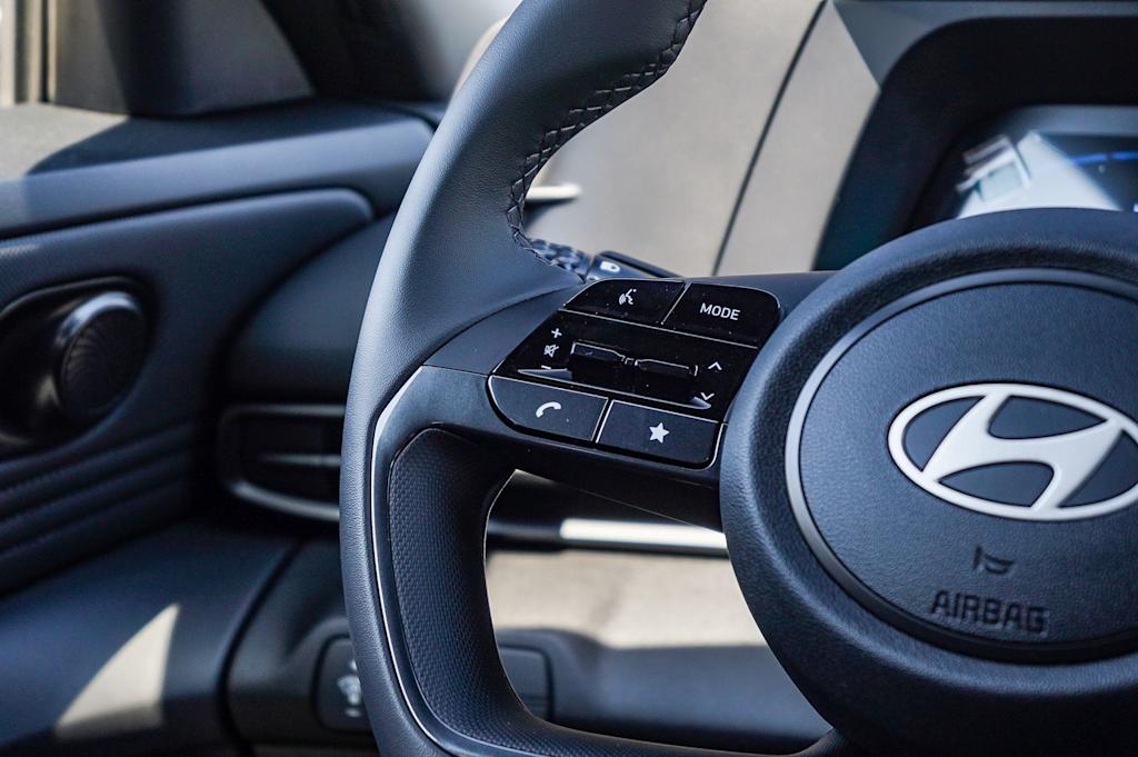 Thumbnail: 2026 Hyundai Elantra - 24