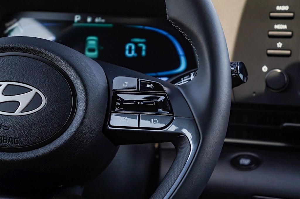 Thumbnail: 2026 Hyundai Elantra - 25