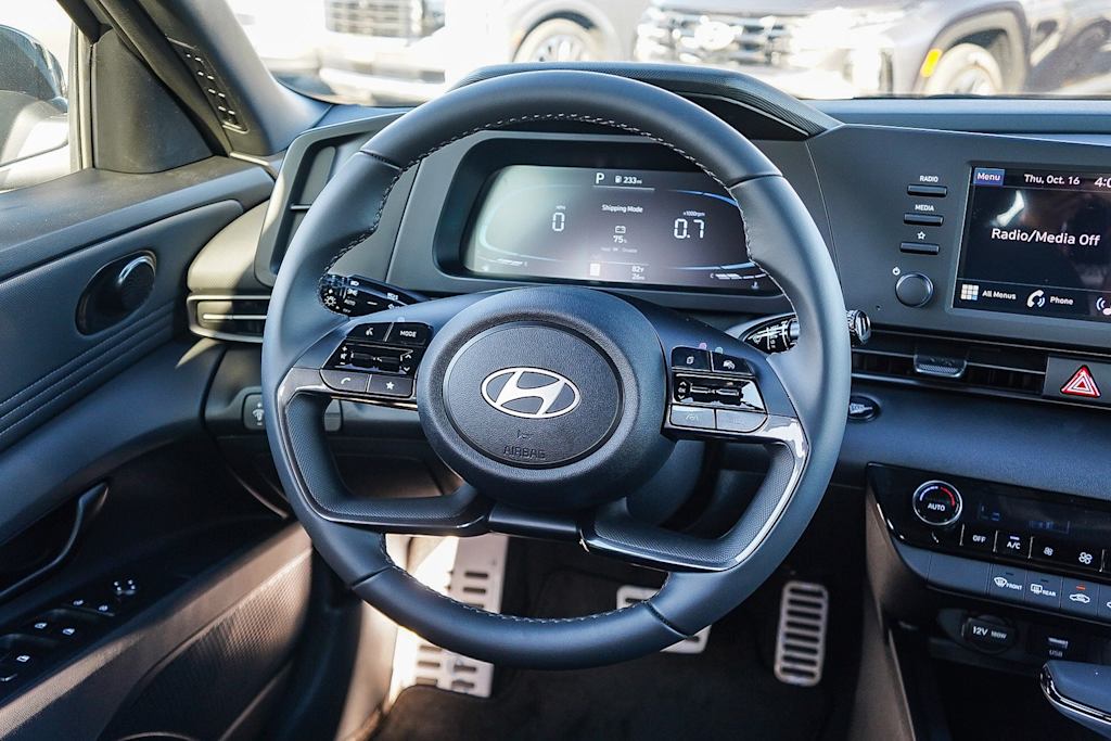 Thumbnail: 2025 Hyundai Elantra - 9