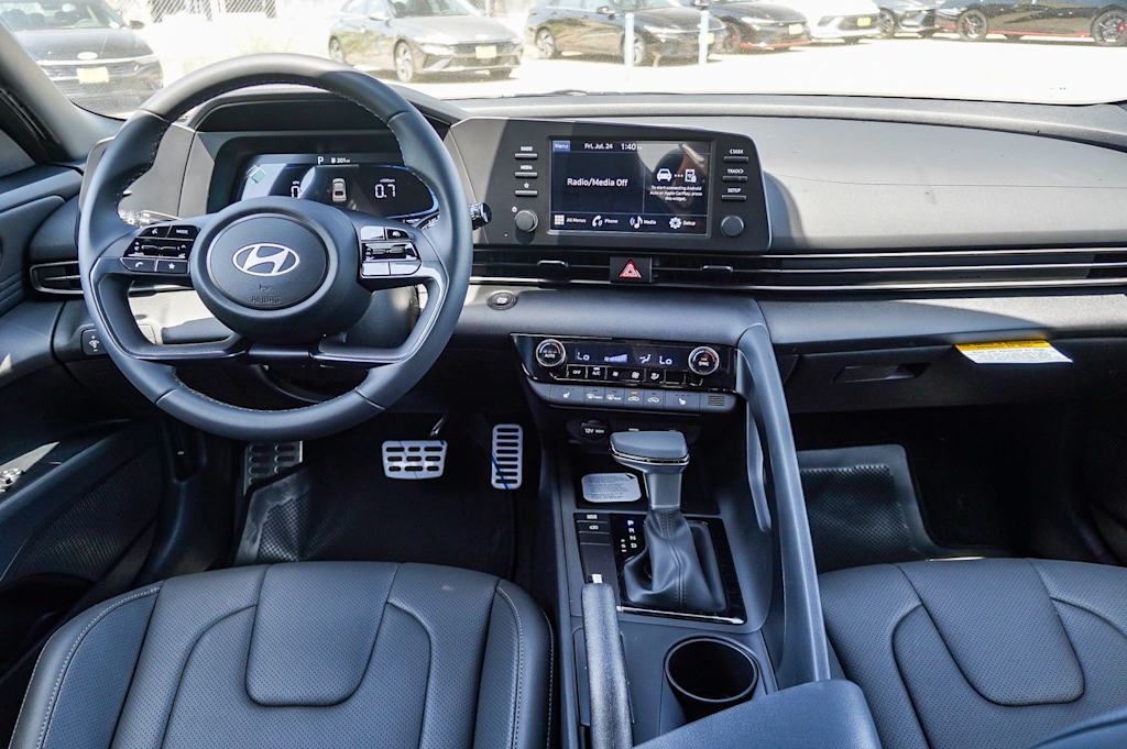 Thumbnail: 2026 Hyundai Elantra - 2