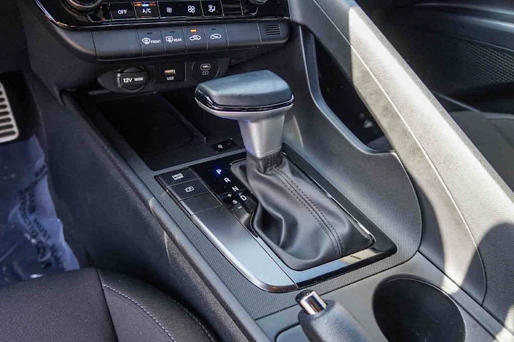 Thumbnail: 2025 Hyundai Elantra - 14