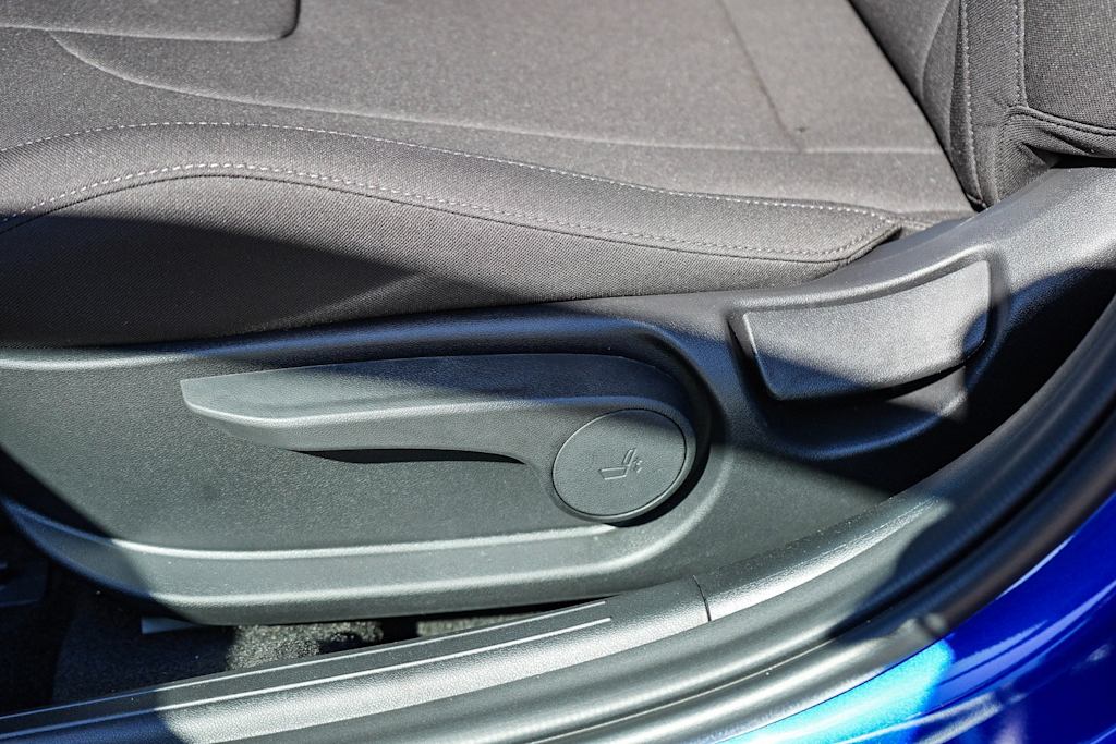 Thumbnail: 2025 Hyundai Elantra - 22