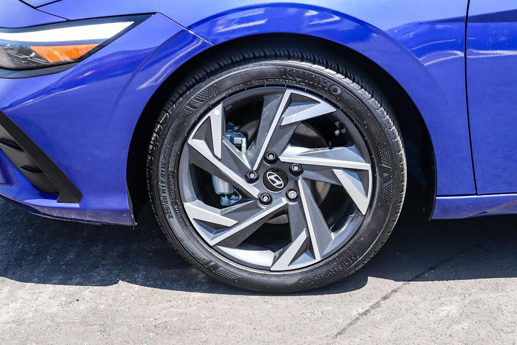 Thumbnail: 2025 Hyundai Elantra - 7