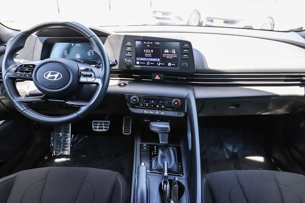 Thumbnail: 2025 Hyundai Elantra - 2