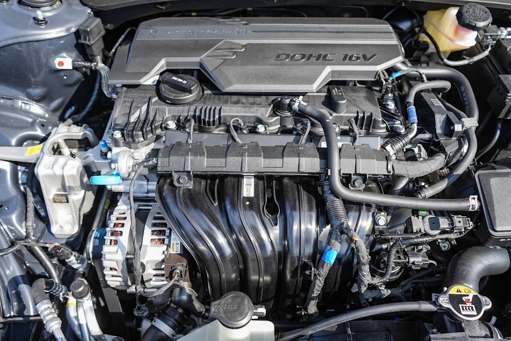 Thumbnail: 2025 Hyundai Elantra - 8