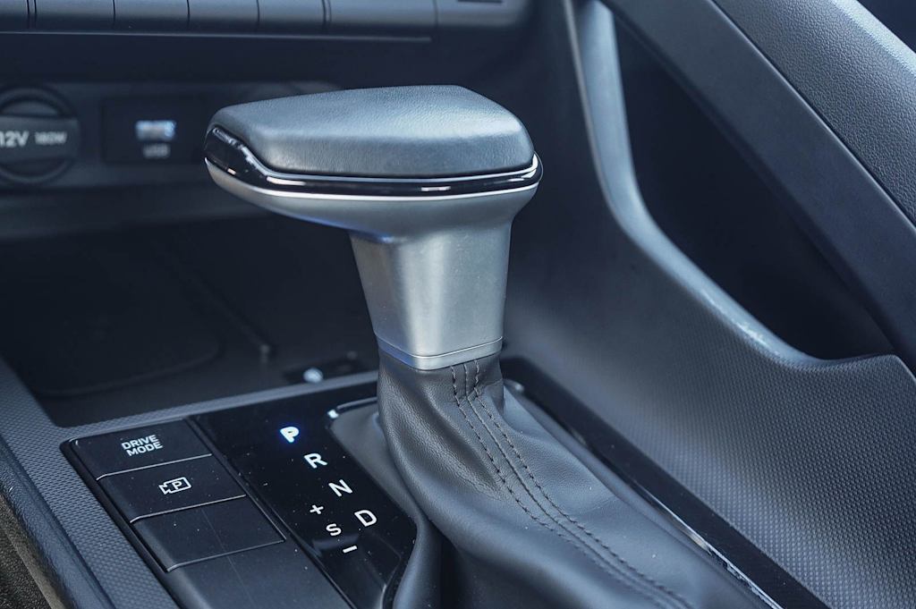 Thumbnail: 2025 Hyundai Elantra - 14