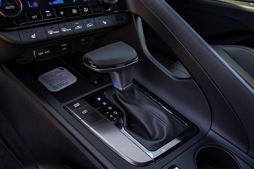 Thumbnail: 2026 Hyundai Elantra - 14