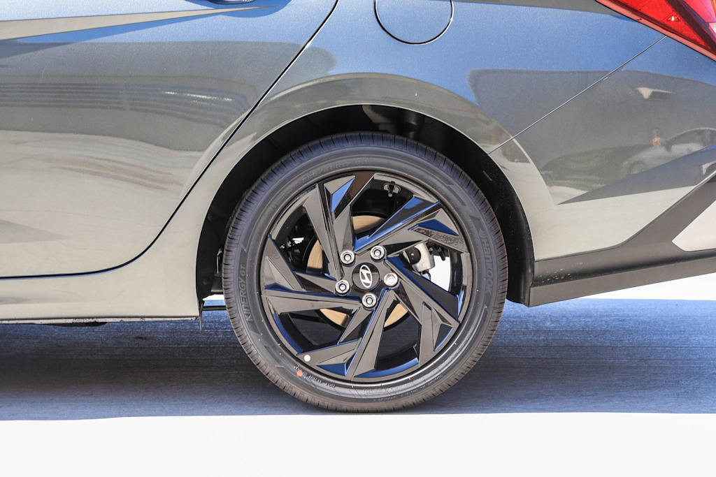 Thumbnail: 2026 Hyundai Elantra - 20
