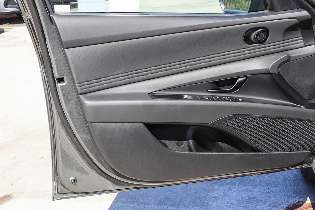 Thumbnail: 2026 Hyundai Elantra - 25