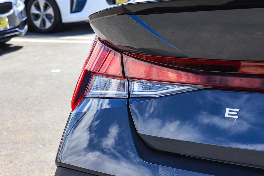 Thumbnail: 2025 Hyundai Elantra - 23