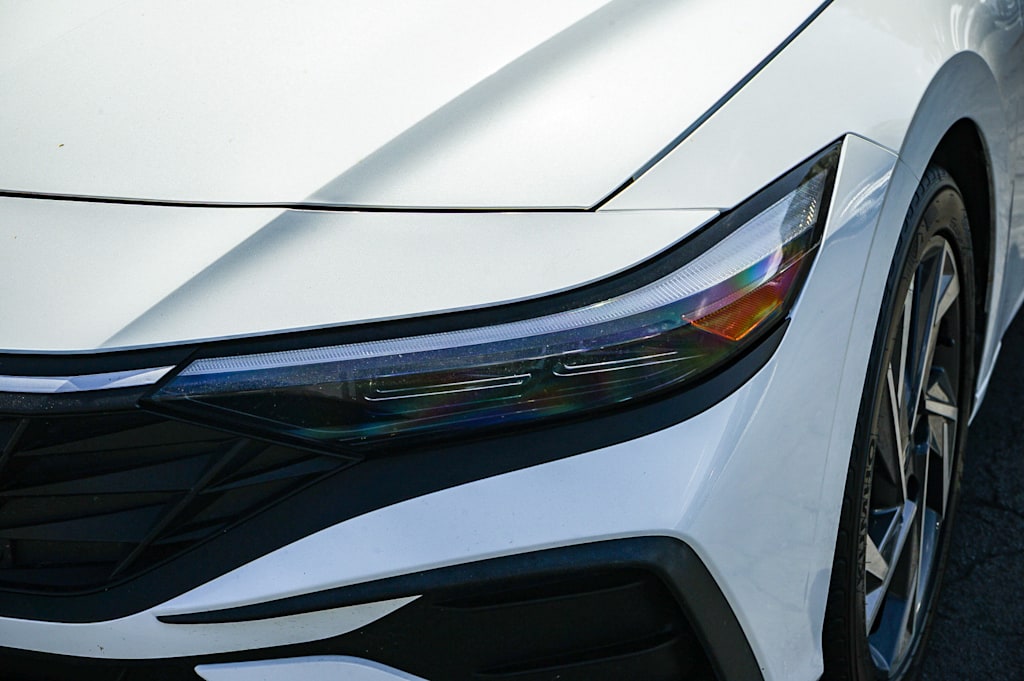 Thumbnail: 2025 Hyundai Elantra - 11