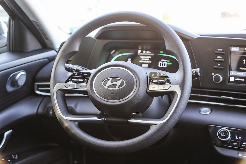 Thumbnail: 2026 Hyundai Elantra - 11