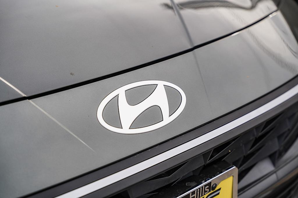 Thumbnail: 2026 Hyundai Elantra - 18