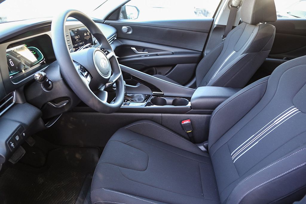 Thumbnail: 2026 Hyundai Elantra - 9
