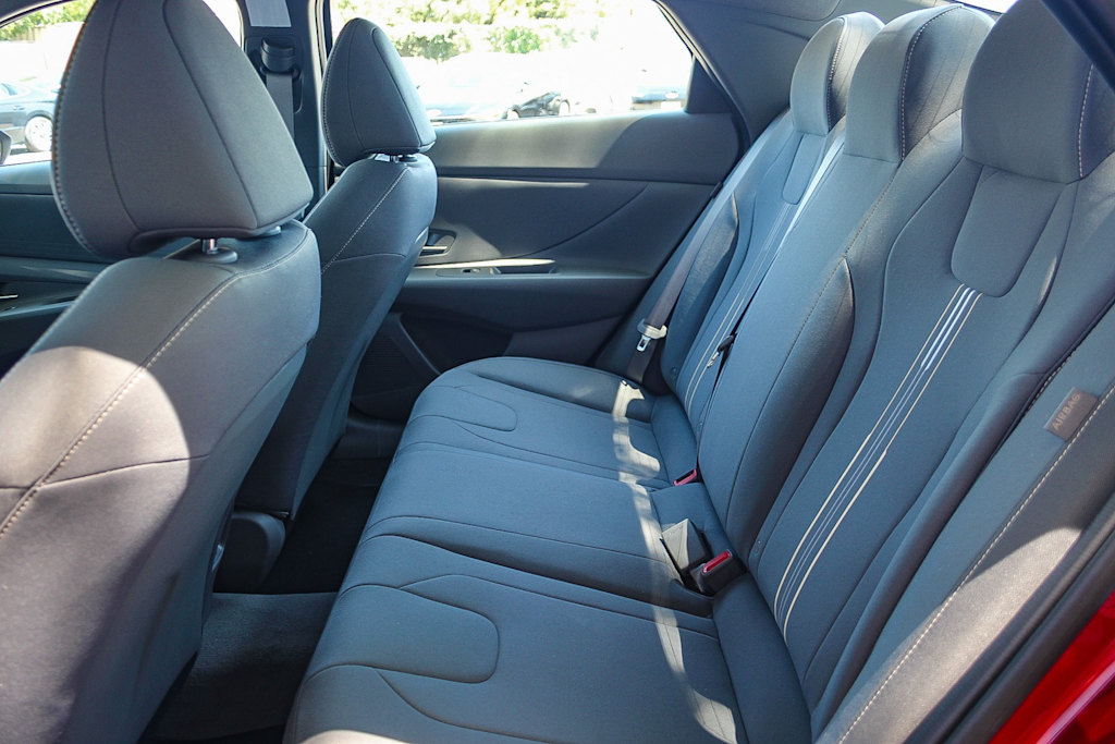 Thumbnail: 2025 Hyundai Elantra - 11