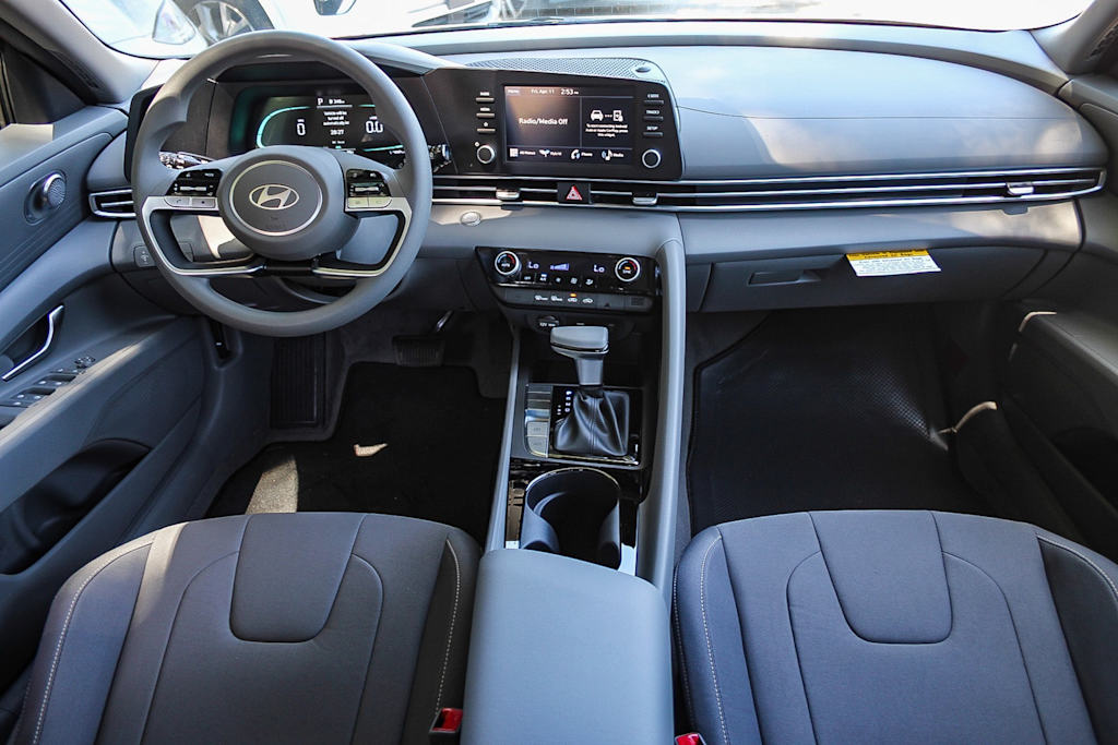 Thumbnail: 2025 Hyundai Elantra - 2