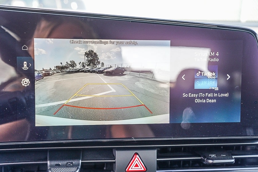 Thumbnail: 2025 Hyundai Elantra - 28