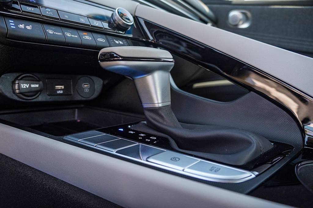 Thumbnail: 2025 Hyundai Elantra - 26