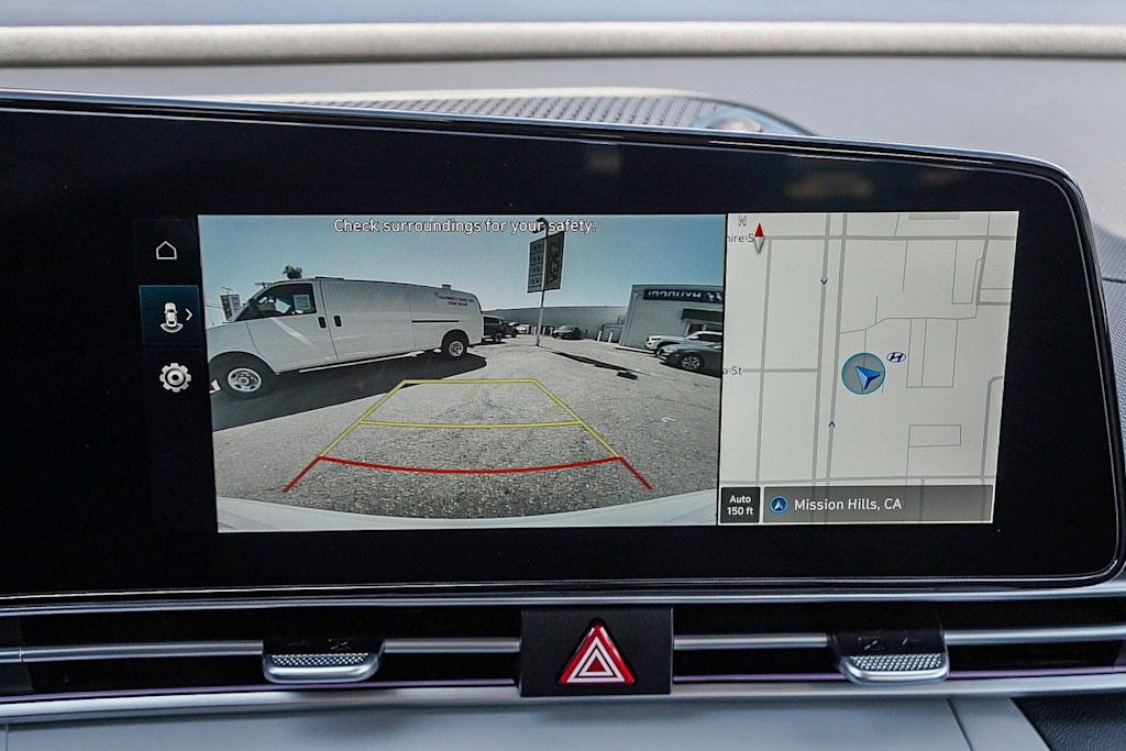 Thumbnail: 2025 Hyundai Elantra - 24