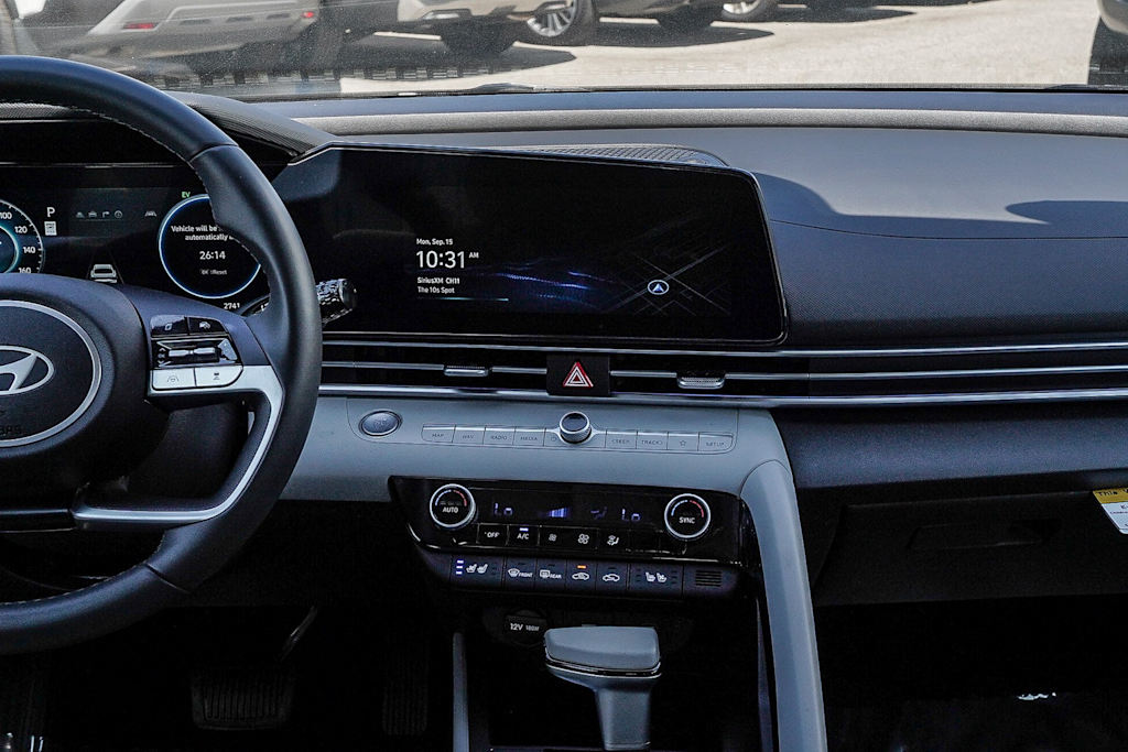 Thumbnail: 2025 Hyundai Elantra - 11