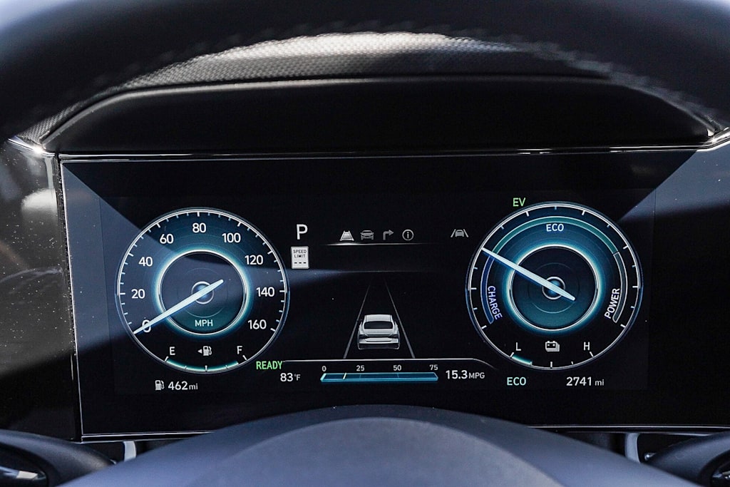 Thumbnail: 2025 Hyundai Elantra - 13