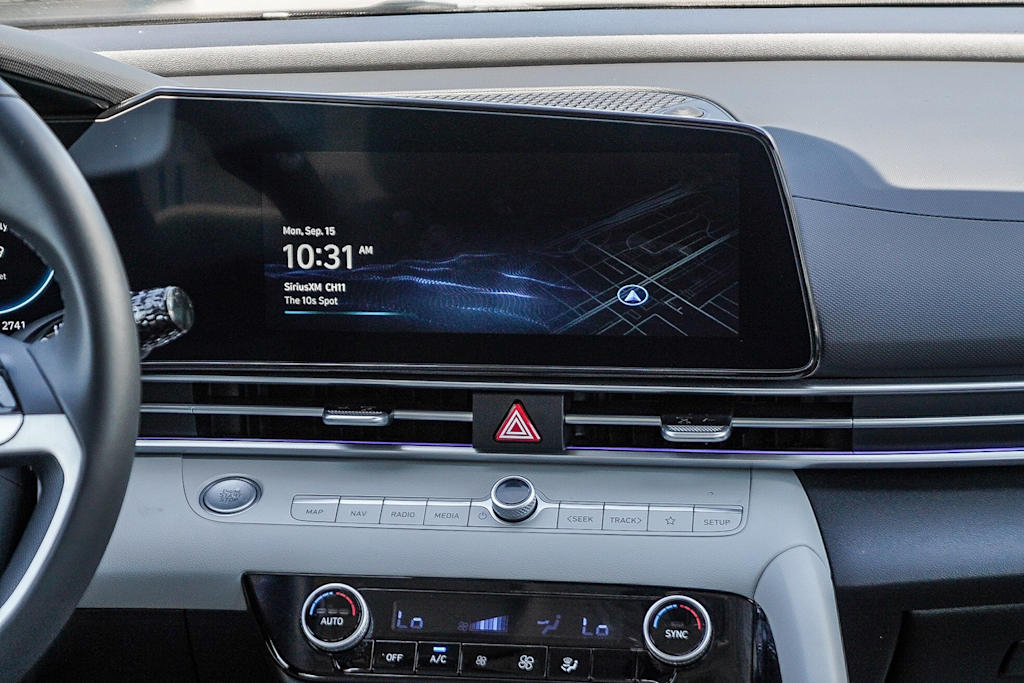 Thumbnail: 2025 Hyundai Elantra - 23