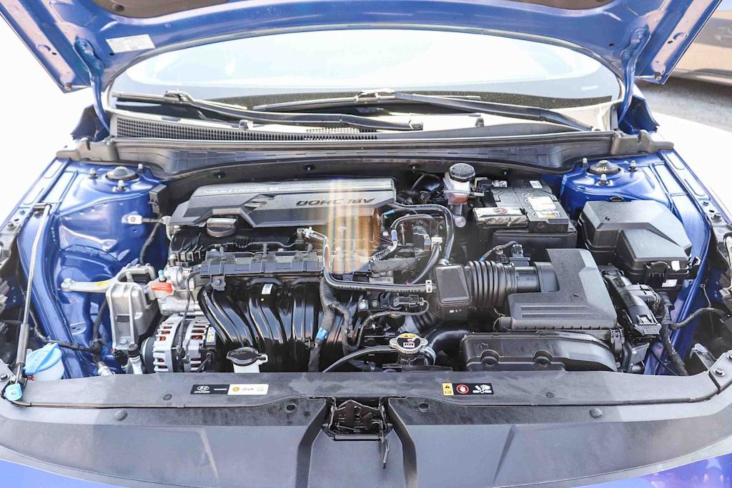 Thumbnail: 2023 Hyundai Elantra - 7