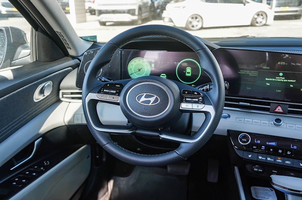 Thumbnail: 2026 Hyundai Elantra - 7