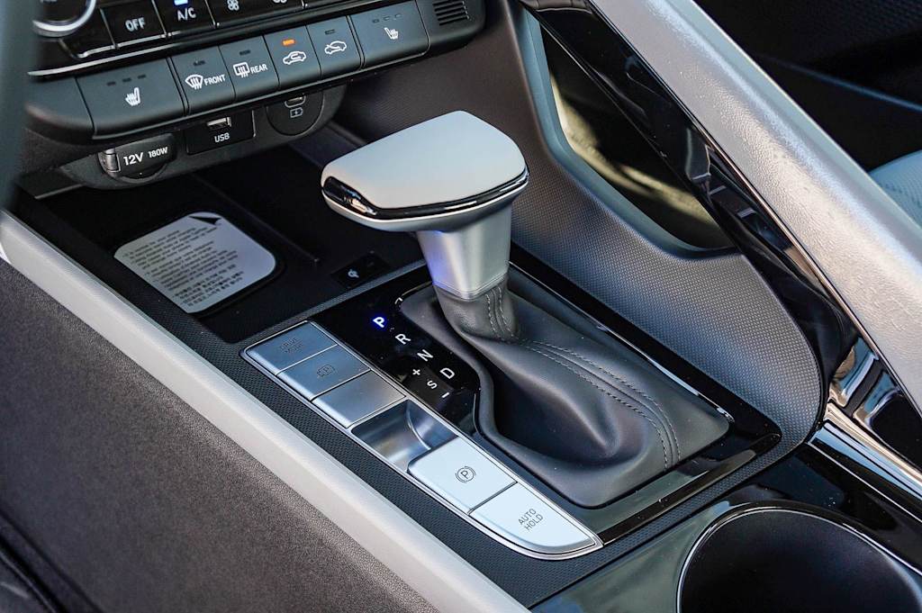 Thumbnail: 2026 Hyundai Elantra - 12