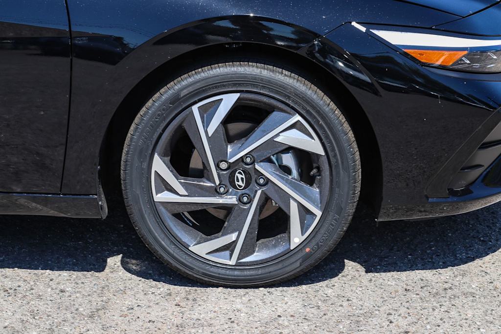 Thumbnail: 2026 Hyundai Elantra - 6