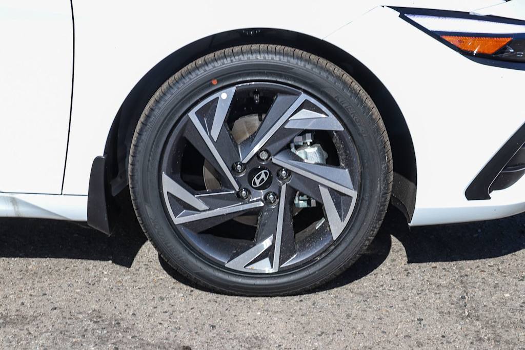 Thumbnail: 2026 Hyundai Elantra - 5