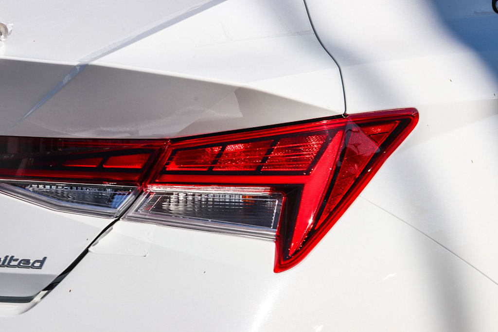 Thumbnail: 2026 Hyundai Elantra - 18