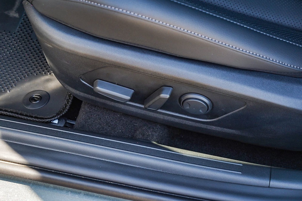 Thumbnail: 2026 Hyundai Elantra - 26