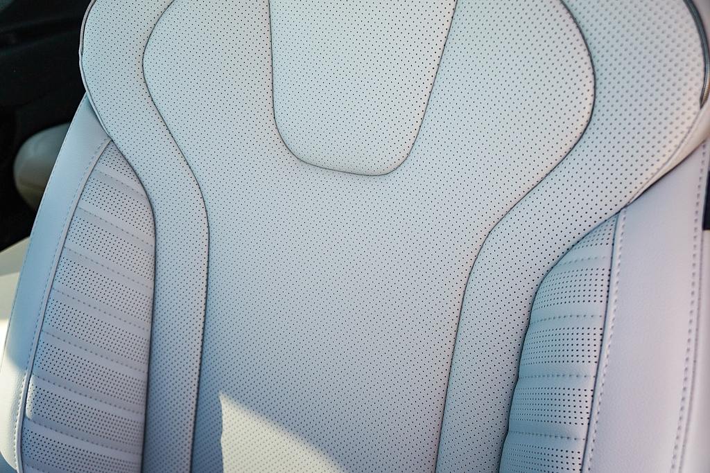 Thumbnail: 2025 Hyundai Elantra - 34