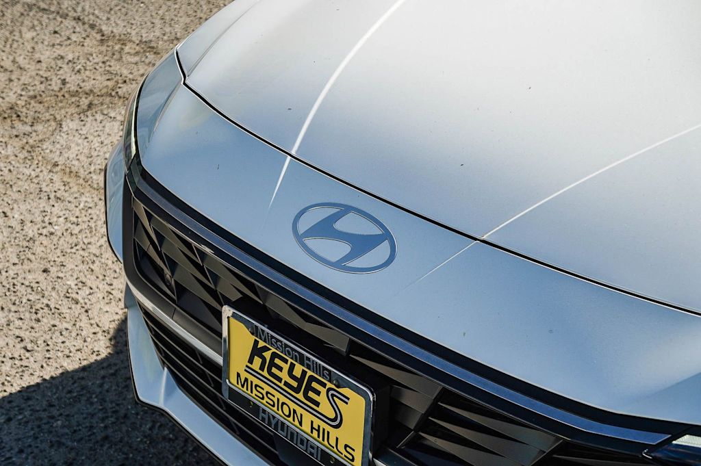 Thumbnail: 2026 Hyundai Elantra - 6