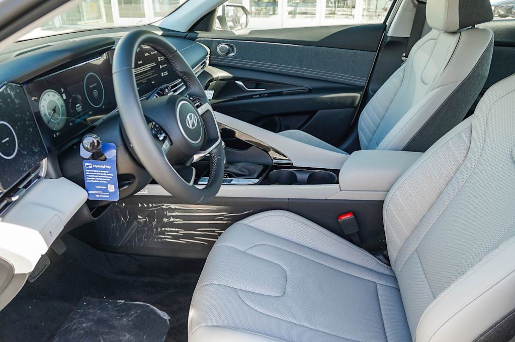 Thumbnail: 2026 Hyundai Elantra - 11