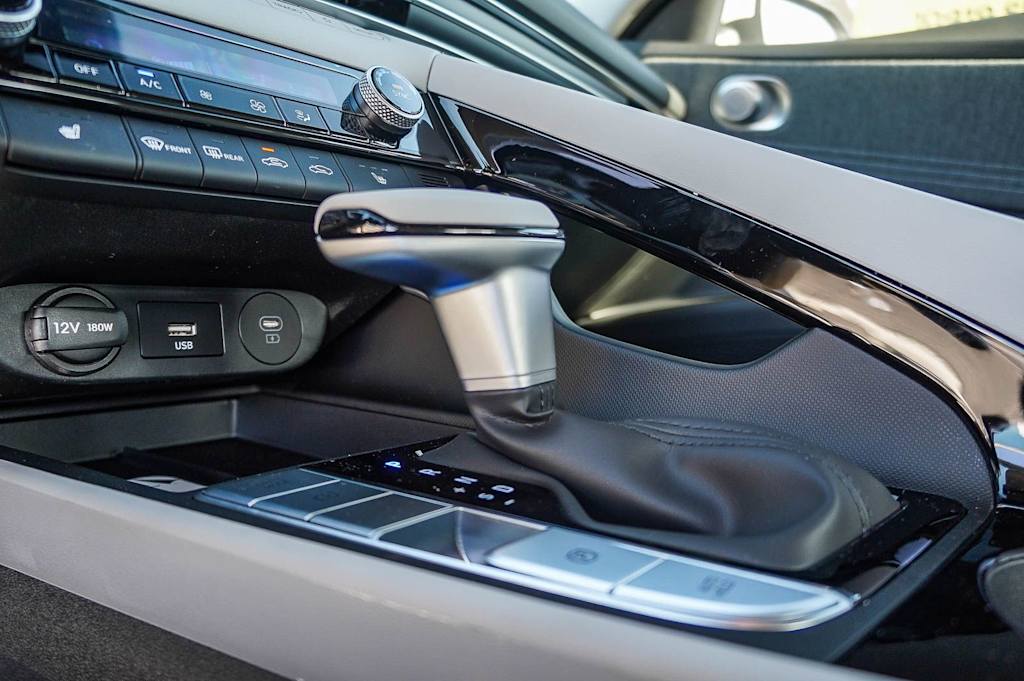 Thumbnail: 2026 Hyundai Elantra - 28