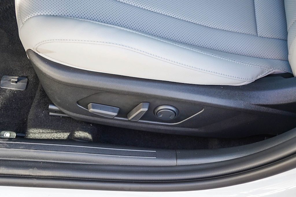 Thumbnail: 2026 Hyundai Elantra - 27