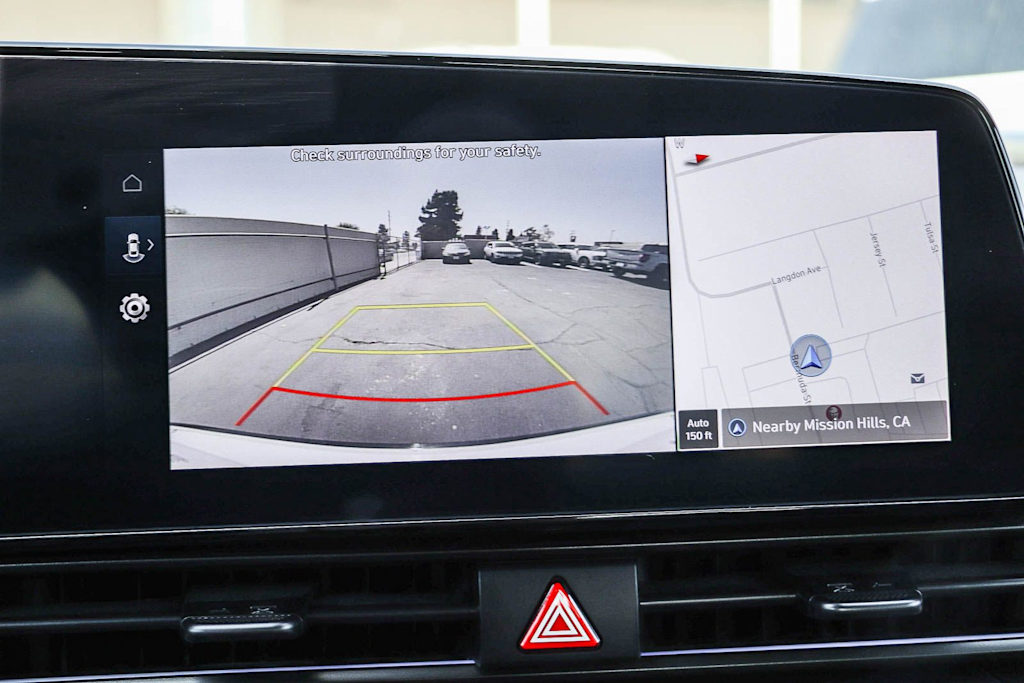 Thumbnail: 2025 Hyundai Elantra - 28