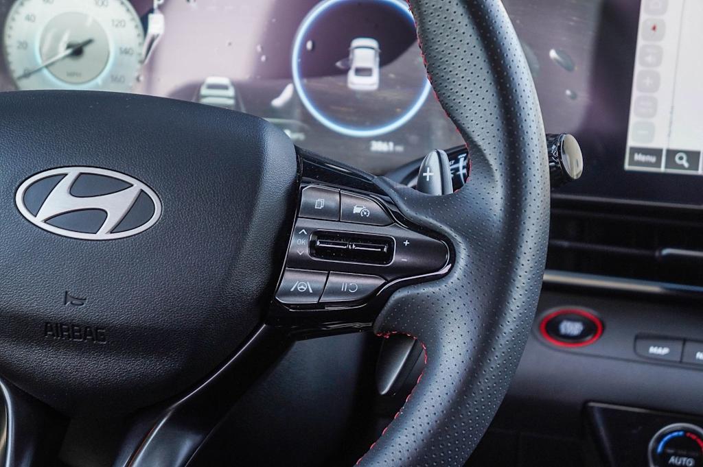 Thumbnail: 2025 Hyundai Elantra - 23