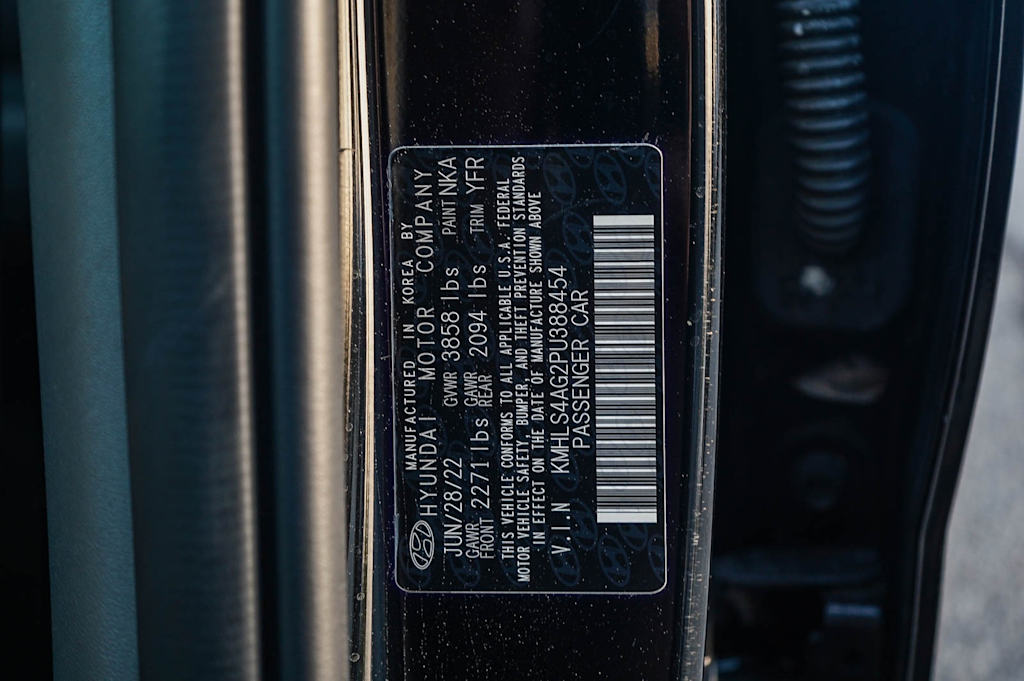 Thumbnail: 2023 Hyundai Elantra - 27