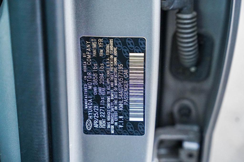 Thumbnail: 2023 Hyundai Elantra - 12