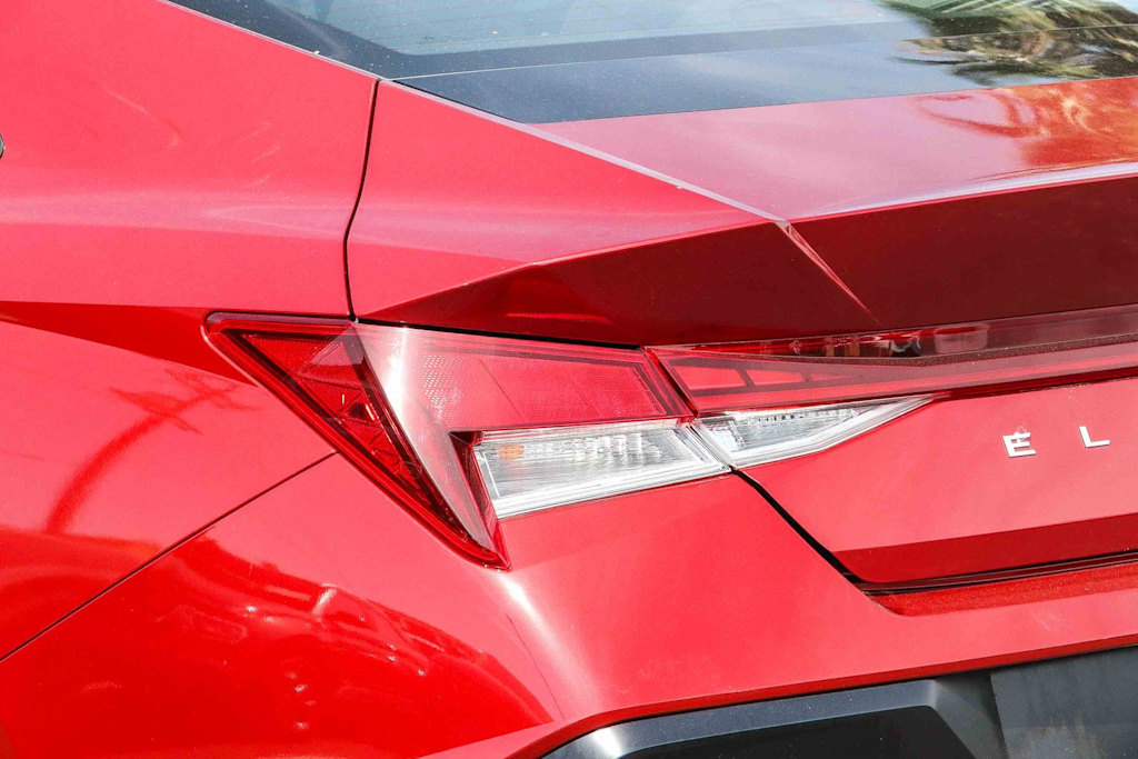 Thumbnail: 2024 Hyundai Elantra - 22