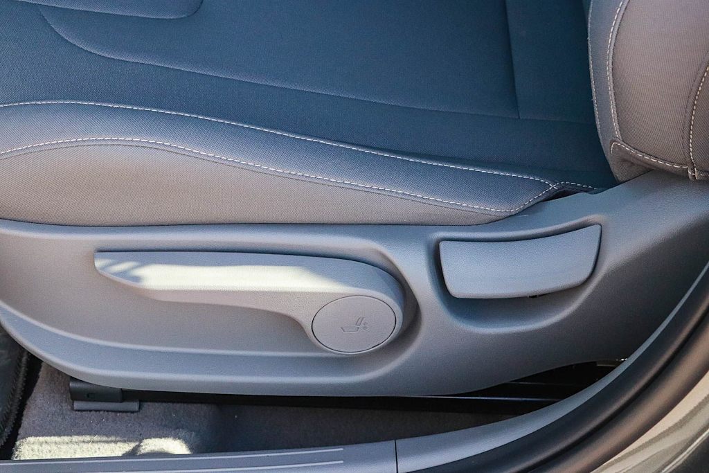 Thumbnail: 2026 Hyundai Elantra - 23