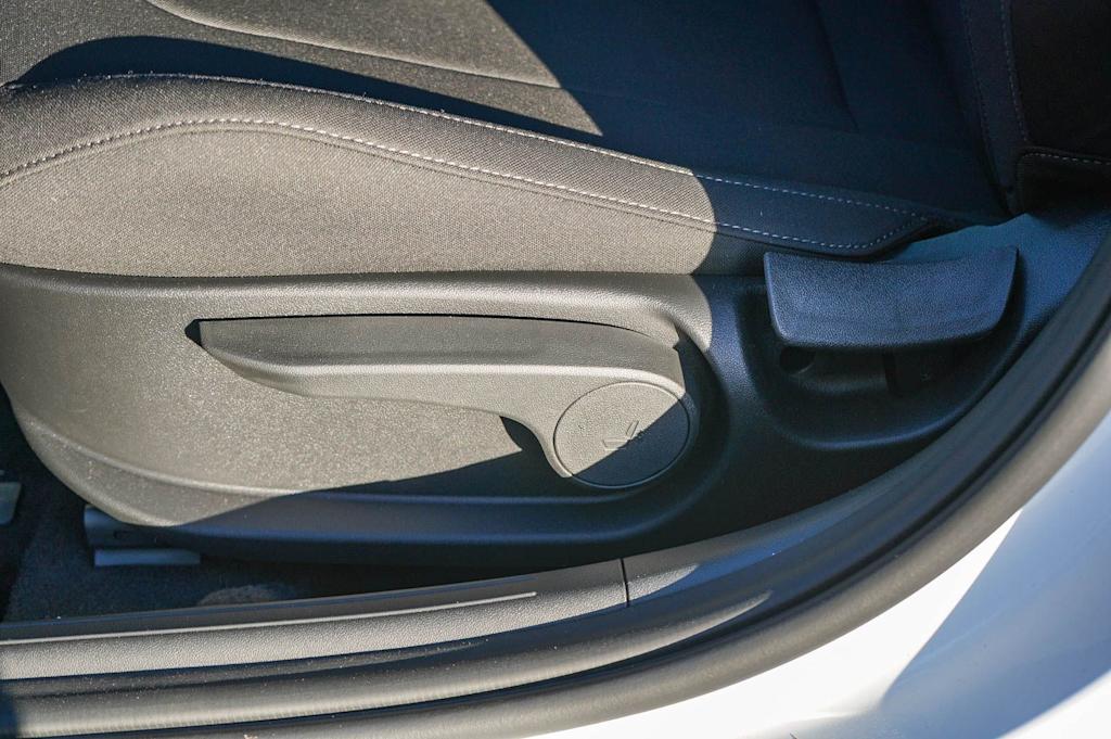 Thumbnail: 2026 Hyundai Elantra - 24