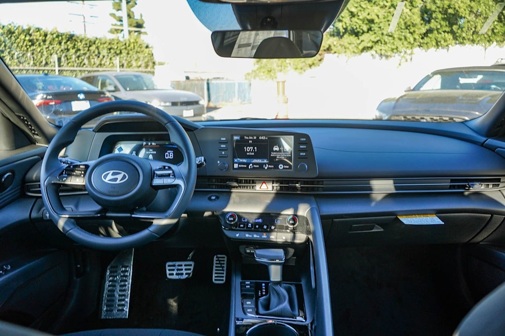 Thumbnail: 2026 Hyundai Elantra - 2